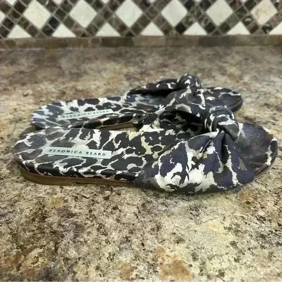 VERONICA BEARD 'Etra' Knotted Leopard Flat Sandals Size 7 Ladies Slip On Shoes - Picture 3 of 8